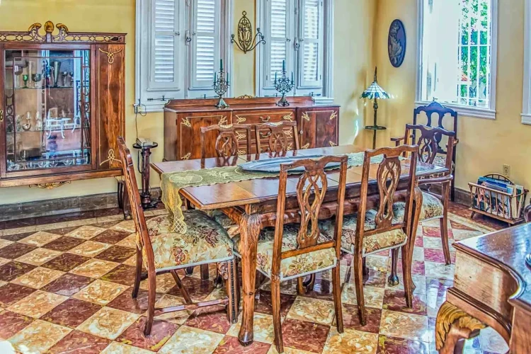RHPL68 - 3 Yatak Odalı / 3 Banyolu Lüks Klasik Villa Regresa 1930 Havuzlu