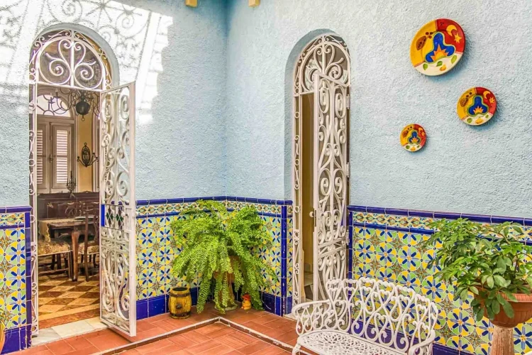 RHPL68 - 3 Yatak Odalı / 3 Banyolu Lüks Klasik Villa Regresa 1930 Havuzlu