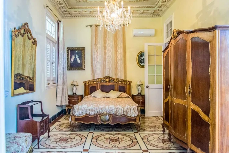 RHPL68 - 3 Yatak Odalı / 3 Banyolu Lüks Klasik Villa Regresa 1930 Havuzlu