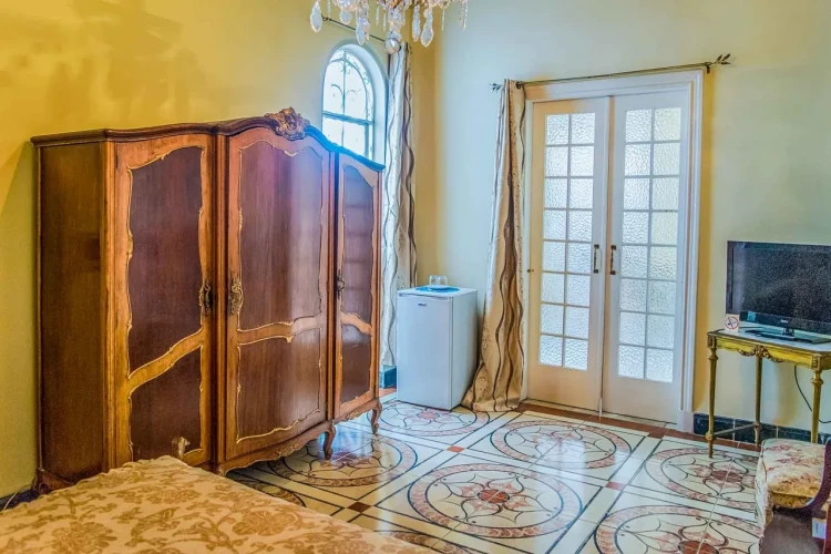 RHPL68 - 3 Yatak Odalı / 3 Banyolu Lüks Klasik Villa Regresa 1930 Havuzlu