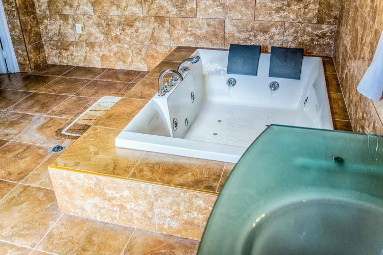RHPL68 - 3 Yatak Odalı / 3 Banyolu Lüks Klasik Villa Regresa 1930 Havuzlu