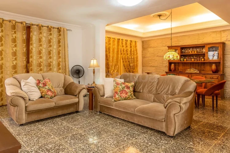 RHPL74 - 5 Yatak Odalı / 5 Banyolu Havuzlu Lüks Casa de Ana