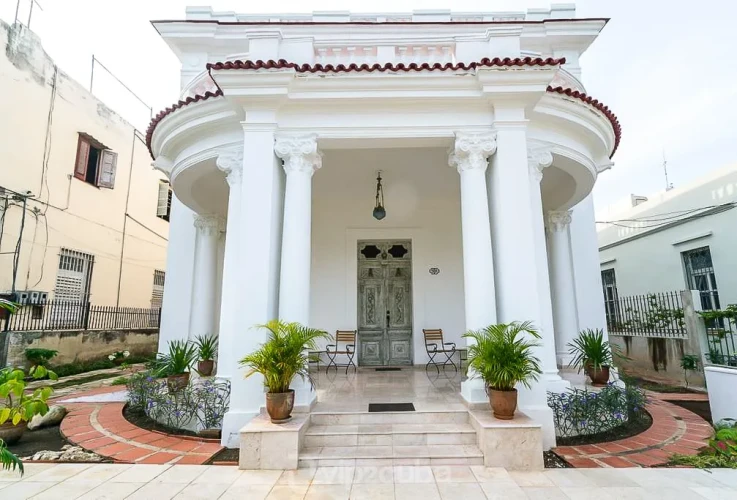 RHPLZ04 - 8 Yatak Odalı / 8 Banyolu Butik Otel Brava in Vedado