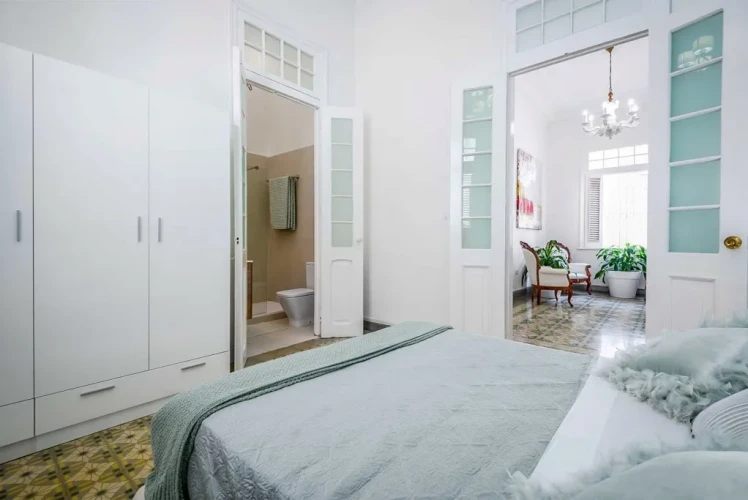 RHPLZ06-1 - 5 Yatak Odalı / 5 Banyolu Vedado Büyüleyici Koloni Villa/Wi-Fi
