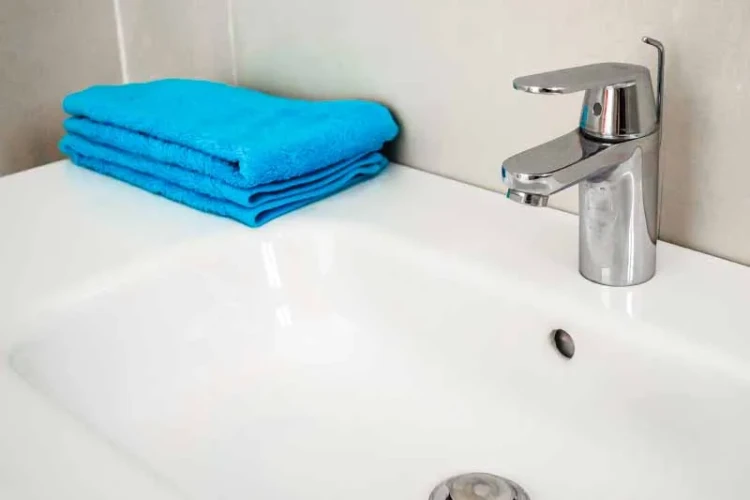 RHPLZ08 - 4 Yatak Odalı / 4 Banyolu Vedado'da Lüks Villa / Wi-Fi