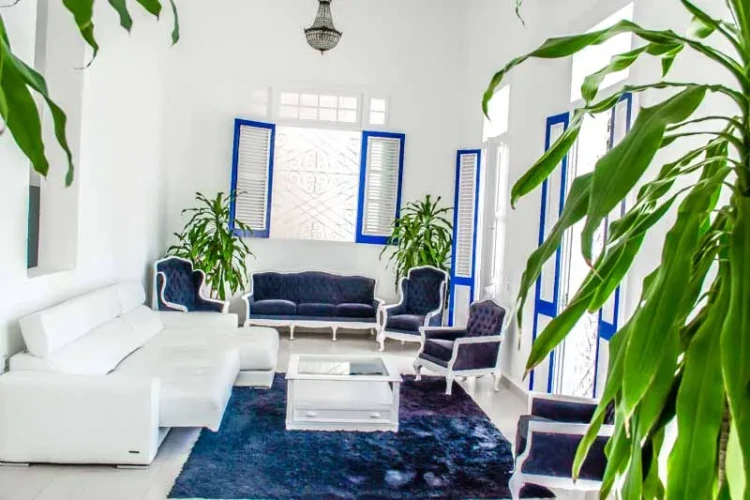 RHPLZ08 - 4 Yatak Odalı / 4 Banyolu Vedado'da Lüks Villa / Wi-Fi