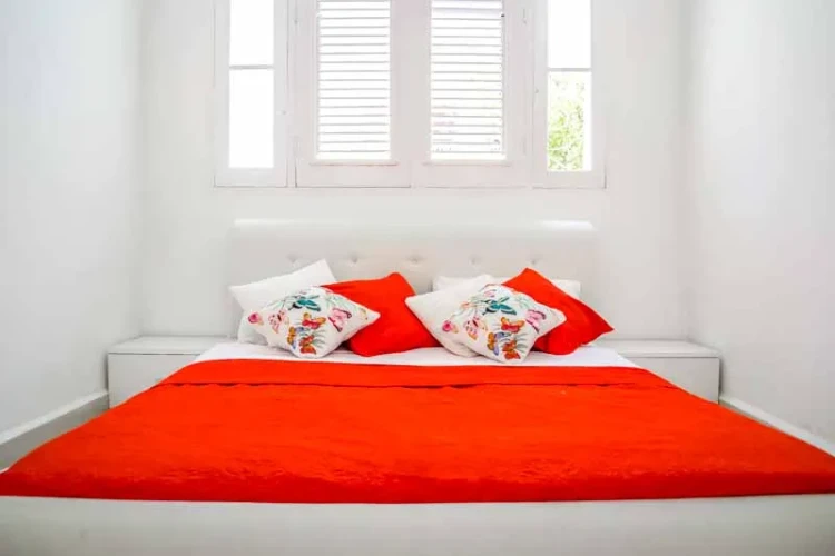 RHPLZ08 - 4 Yatak Odalı / 4 Banyolu Vedado'da Lüks Villa / Wi-Fi