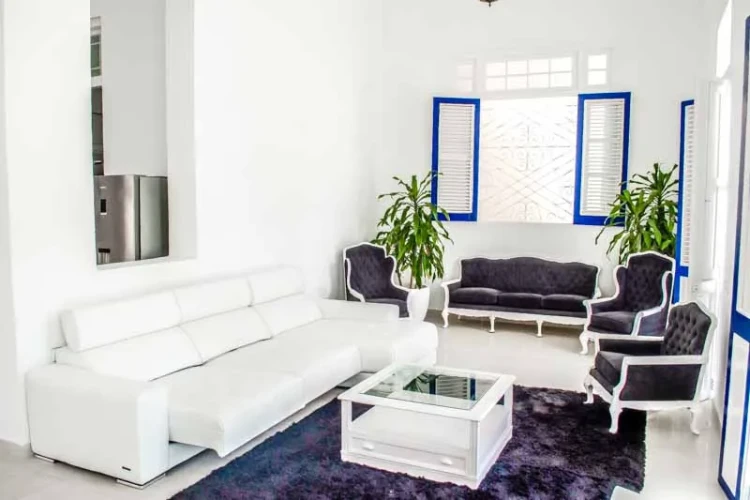 RHPLZ08 - 4 Yatak Odalı / 4 Banyolu Vedado'da Lüks Villa / Wi-Fi