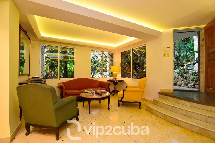 RHPLZ171 Nuevo Vedado'da - 3 Yatak Odalı / 2.5 Banyolu Tropik Cennet
