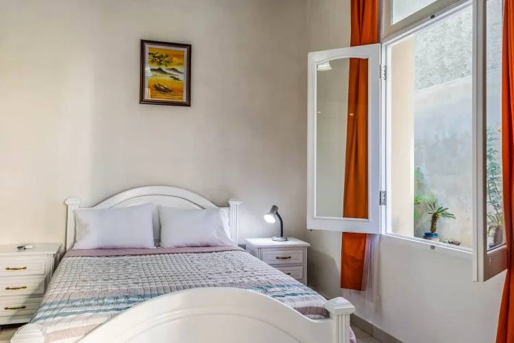 RHPLZ176 - 6 Yatak Odalı / 6 Banyolu Butik Otel Hanoi Vedado