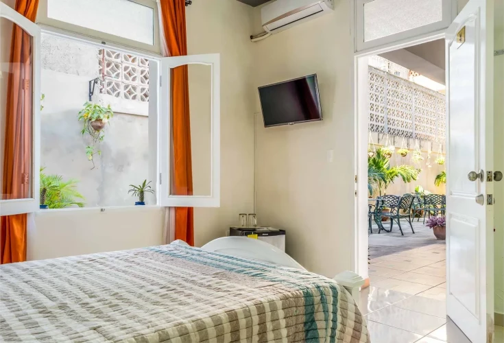 RHPLZ176 - 6 Yatak Odalı / 6 Banyolu Butik Otel Hanoi Vedado