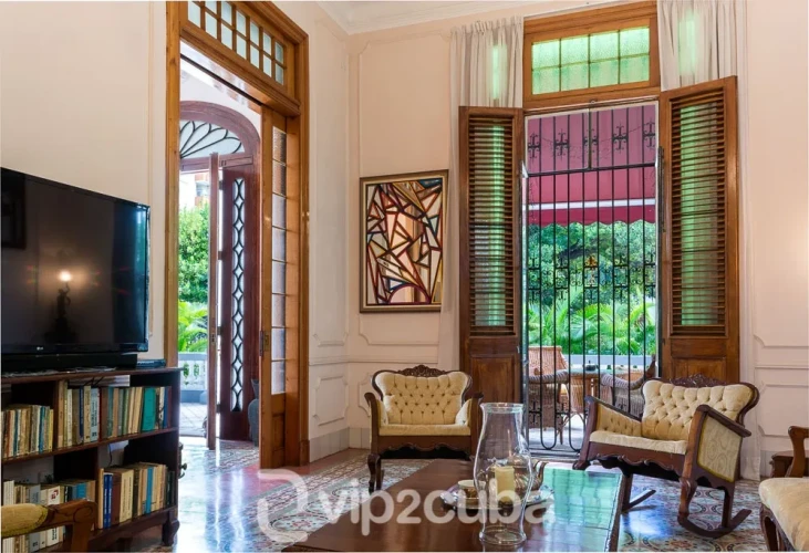 RHPLZ180 - 5 Yatak Odalı / 4 Banyolu Casa Bonita Vedado