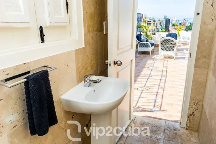 RHPLZ193 - 9 Yatak Odalı / 9 Banyolu Butik Otel Vedado