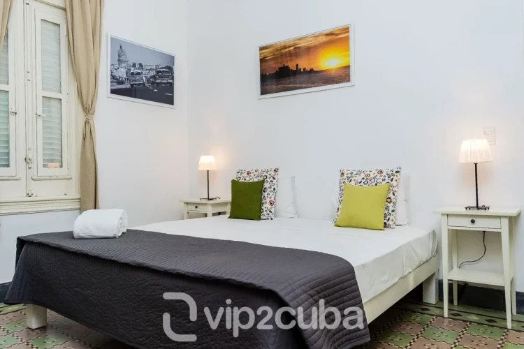 RHPLZ193 - 9 Yatak Odalı / 9 Banyolu Butik Otel Vedado
