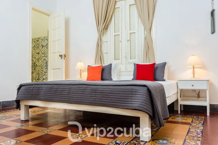 RHPLZ193 - 9 Yatak Odalı / 9 Banyolu Butik Otel Vedado