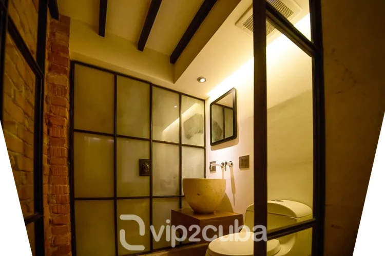 RHPLZ63-1 Vedado'da - 3 Yatak Odalı / 2 Banyolu Coloni Loft