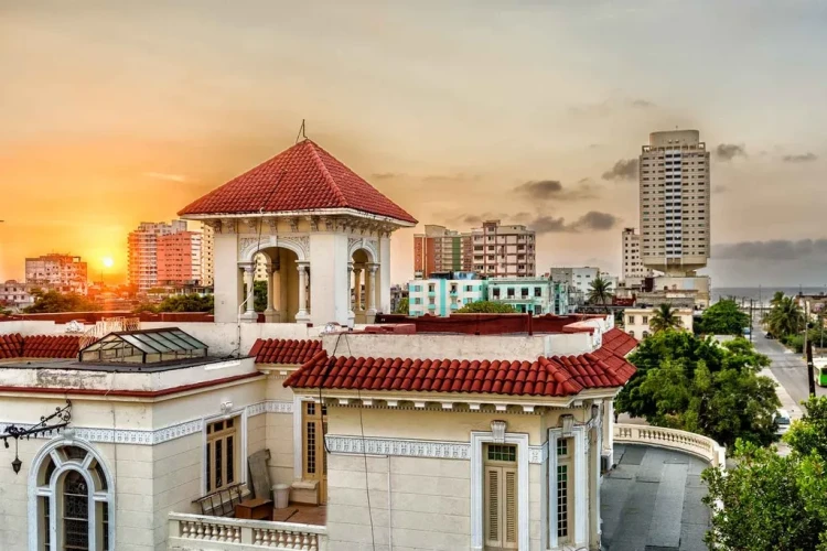 RHPLZ65 - 5 Yatak Odalı / 2 Banyolu Majestic Palacete Vedado