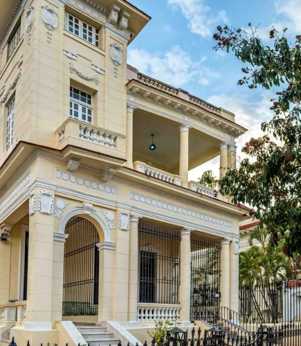 RHPLZ65 - 5 Yatak Odalı / 2 Banyolu Majestic Palacete Vedado