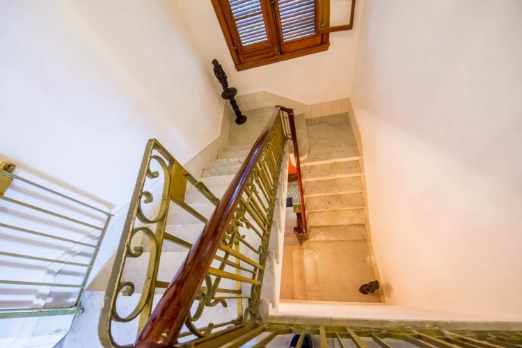 RHPLZ70 - 6 Yatak Odalı / 5 Banyolu Lüks Koloni Villası Vedado