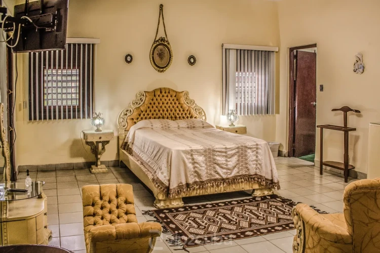 RHPL84 - 4 Yatak Odalı / 4 Banyolu Villa Orquidea, Miramar, Havuzlu