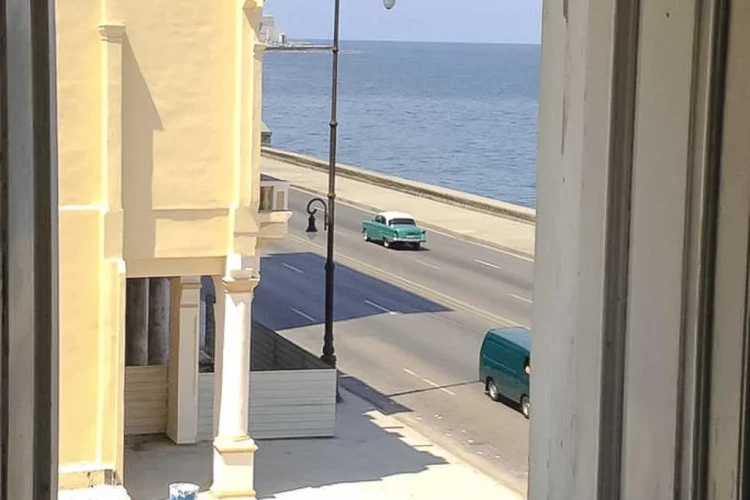 RHCH10 - 3 Yatak Odalı / 3 Banyolu Casa Blanca, Orta Havana