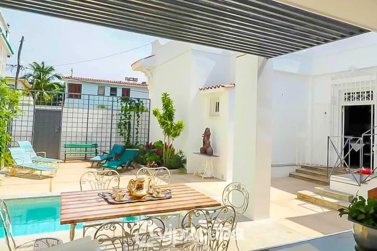RHPL50 - 3 Yatak Odalı / 3 Banyolu Villa Caridad Miramar