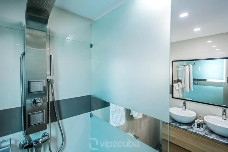RHPLZ185 Vedado - 7 Yatak Odalı / 7 Banyolu Lüks Şato