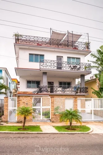 RHPLZ185 Vedado - 7 Yatak Odalı / 7 Banyolu Lüks Şato