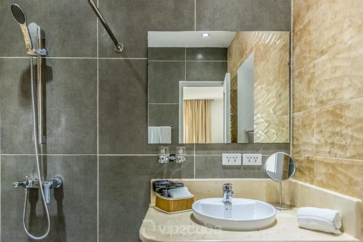 RHPL07 - 5 Yatak Odalı / 5 Banyolu Santa Fee / Okyanus Önü Cennet Villa
