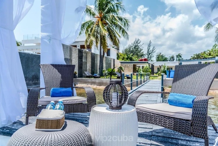 RHPL07 - 5 Yatak Odalı / 5 Banyolu Santa Fee / Okyanus Önü Cennet Villa