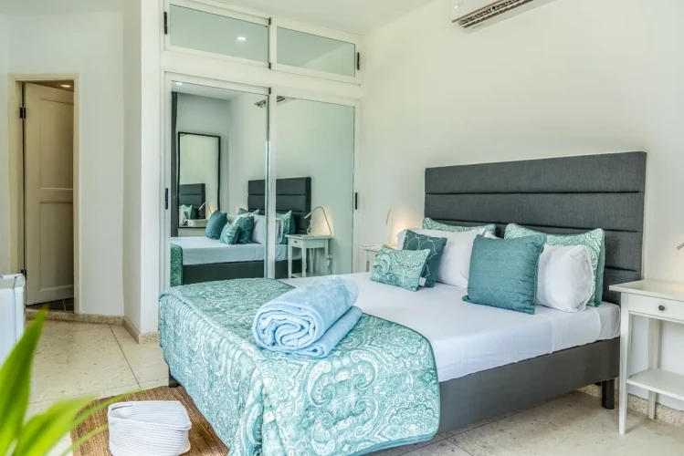 RHPL07 - 5 Yatak Odalı / 5 Banyolu Santa Fee / Okyanus Önü Cennet Villa