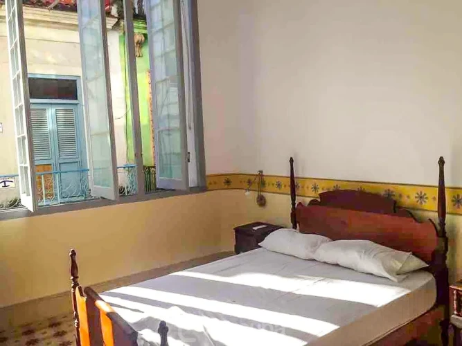 RHHV10 - 5 Yatak Odalı / 6 Banyolu Eski Havana Koloni Villası