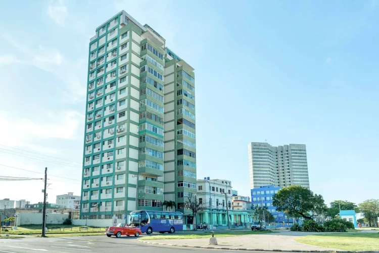 RHPLZ22 Havana Manhattan Yaşamı / Okyanus Manzaralı