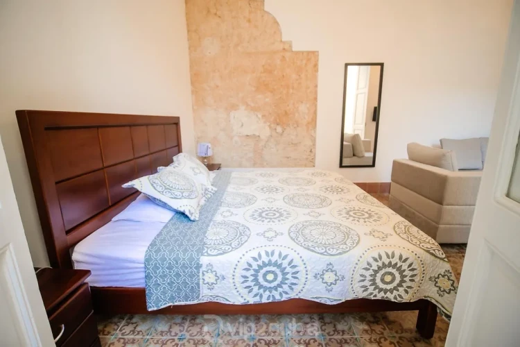 RHHV02 Eski Havana Etkileyici 6 Yatak Odalı Villa