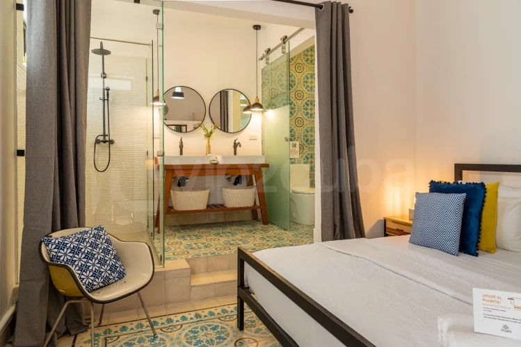 RHHV66 8BR Oasis of calm in Old Havana