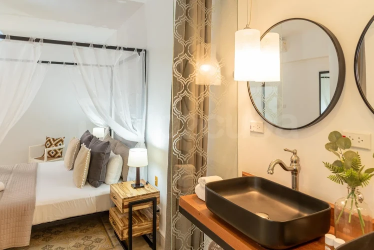 RHHV66 8BR Oasis of calm in Old Havana