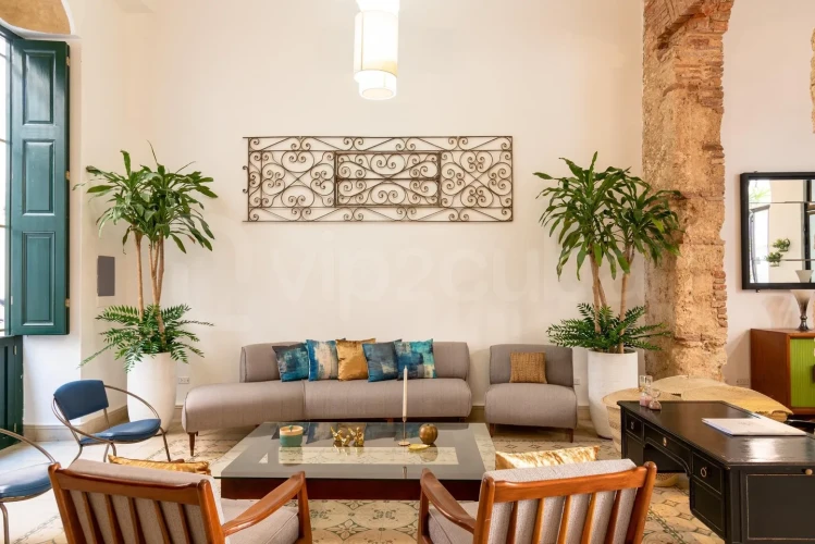 RHHV66 8BR Oasis of calm in Old Havana