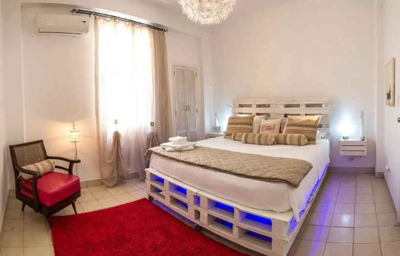 RHPLZ196 - 8Yatak Odalı / 8 Banyolu Elegancia Butik Otel Vedado