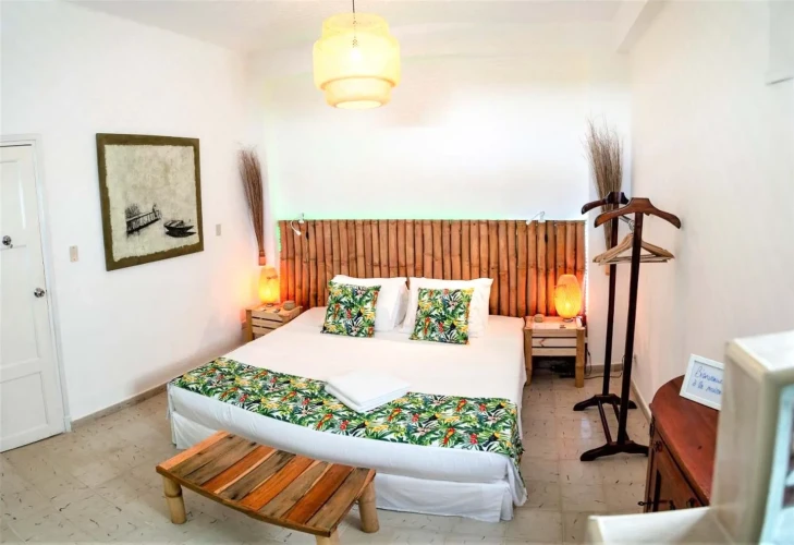 RHPLZ196 - 8Yatak Odalı / 8 Banyolu Elegancia Butik Otel Vedado