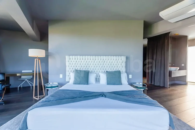 RHPLZ197 4 Yatak Odalı / 4 Banyolu Nuevo Vedado Havuzlu Lüks Modern Villa/wifi