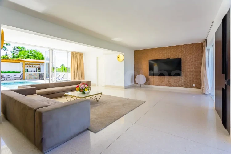 RHPLZ197 4 Yatak Odalı / 4 Banyolu Nuevo Vedado Havuzlu Lüks Modern Villa/wifi