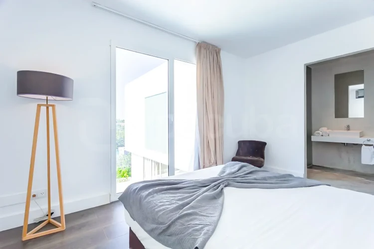 RHPLZ197 4 Yatak Odalı / 4 Banyolu Nuevo Vedado Havuzlu Lüks Modern Villa/wifi