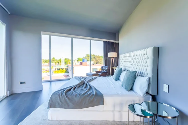 RHPLZ197 4 Yatak Odalı / 4 Banyolu Nuevo Vedado Havuzlu Lüks Modern Villa/wifi