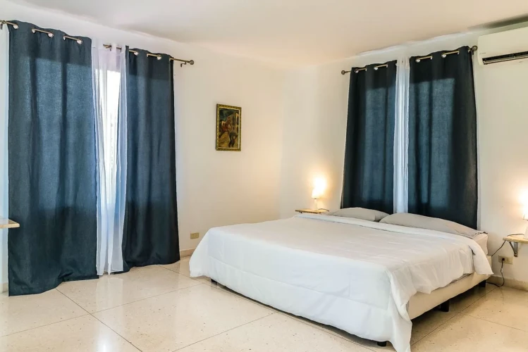 RHPL15 - 7 Yatak Odalı / 7 Banyolu Villa Iris, Miramar Havuzlu