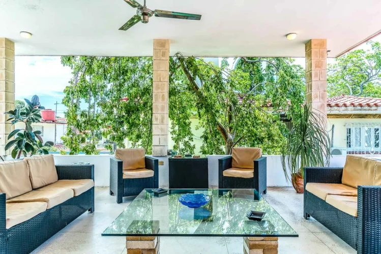 RHPL15 - 7 Yatak Odalı / 7 Banyolu Villa Iris, Miramar Havuzlu