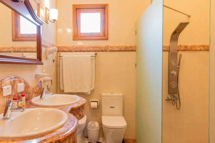 RHPL197 - 4 Yatak Odalı / 4 Banyolu Havana'da Havuzlu Villa Vella