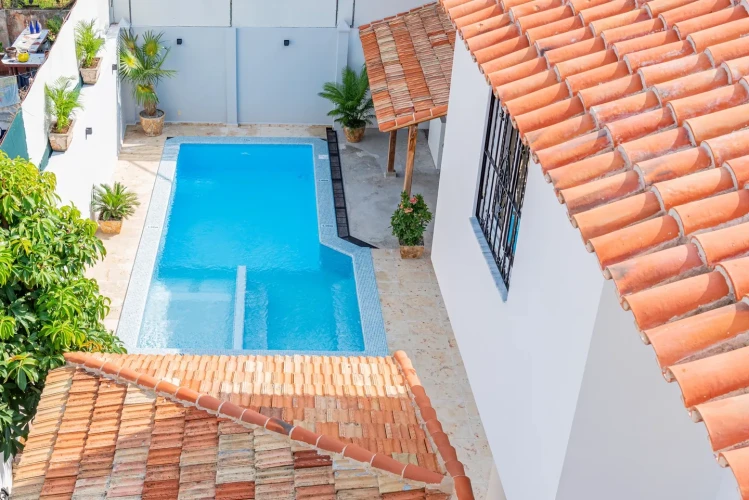 RHPL197 - 4 Yatak Odalı / 4 Banyolu Havana'da Havuzlu Villa Vella