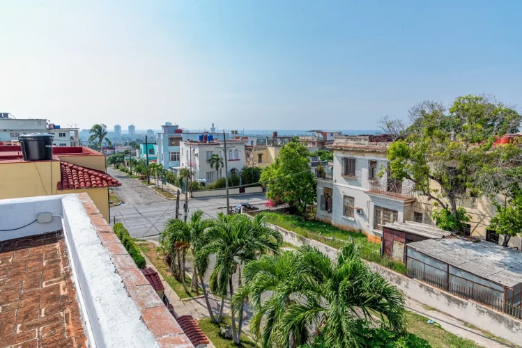 RHPL197 - 4 Yatak Odalı / 4 Banyolu Havana'da Havuzlu Villa Vella