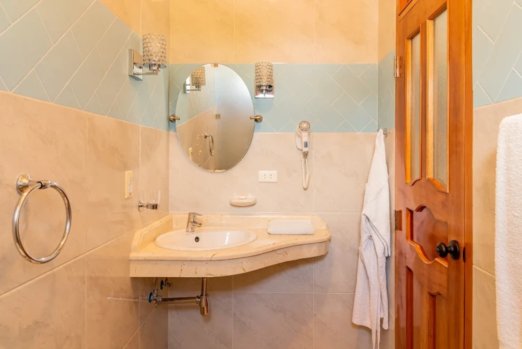RHPL197 - 4 Yatak Odalı / 4 Banyolu Havana'da Havuzlu Villa Vella
