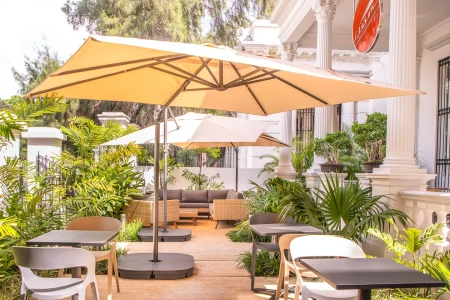 RHPLZ200 - 9 Yatak Odalı / 9 Banyolu Claxon Butik Hotel, Vedado'da